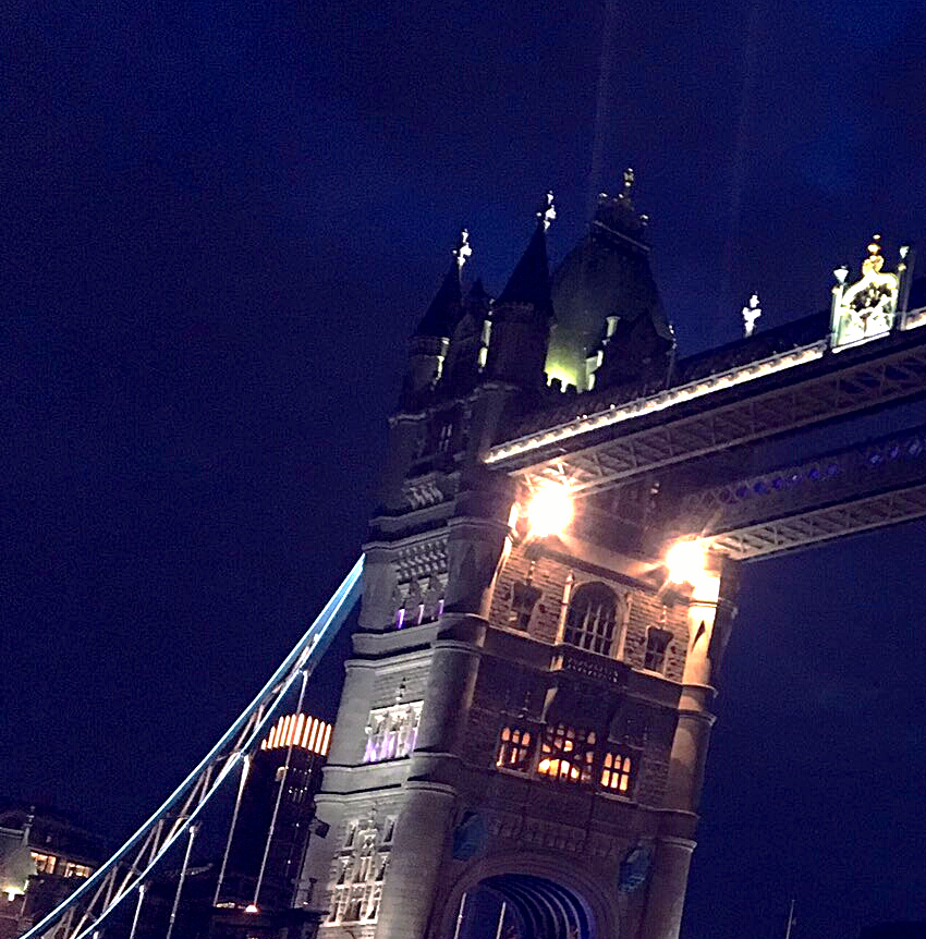 An Evening on the River Thames with City Cruises