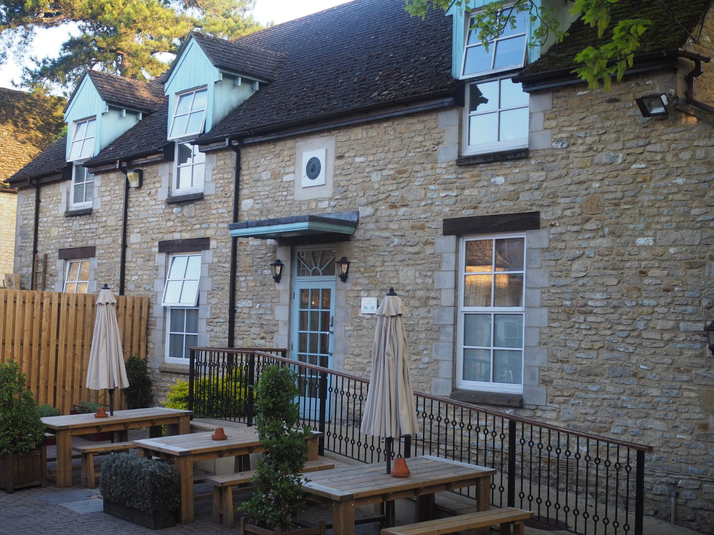 The Blue Boar, Witney