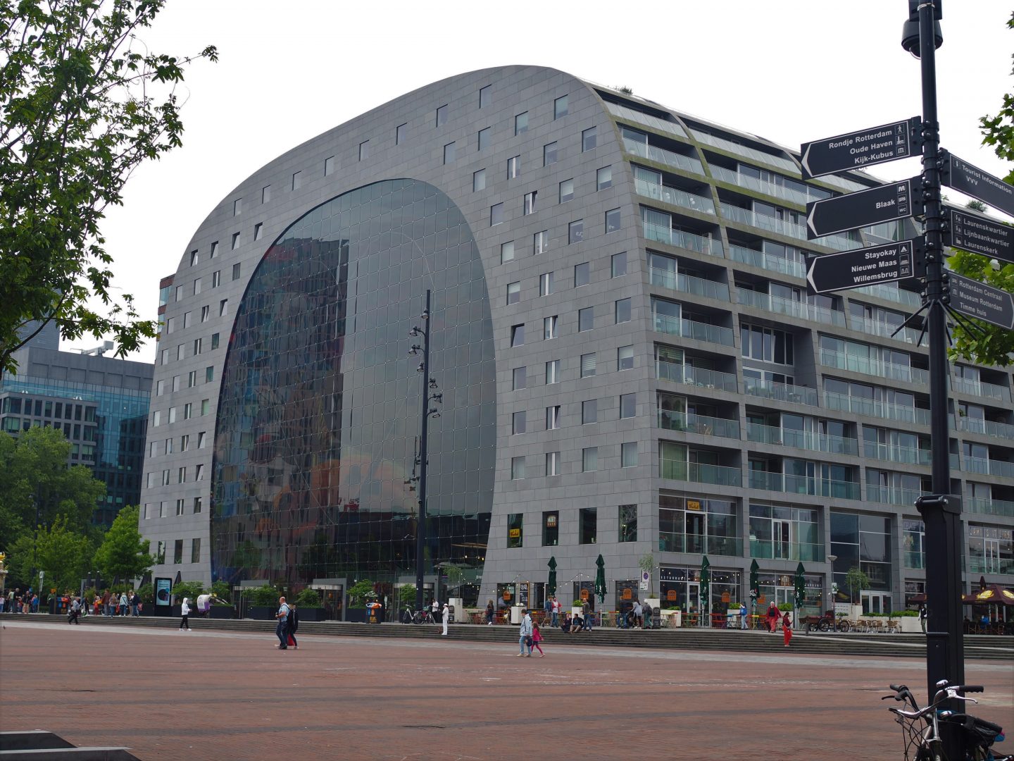 Discovering the Architecture of Rotterdam