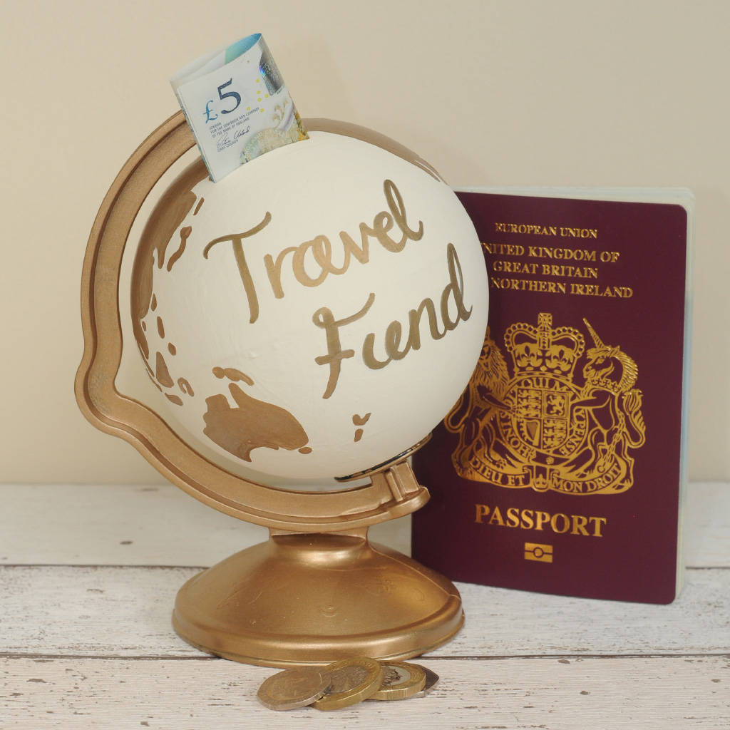 home decor accessories for travel lovers