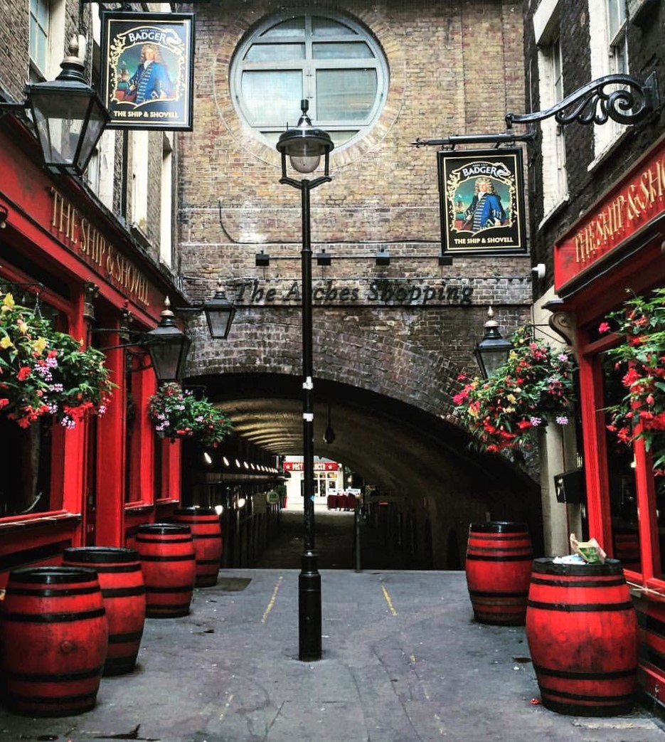 pubs in London to visit